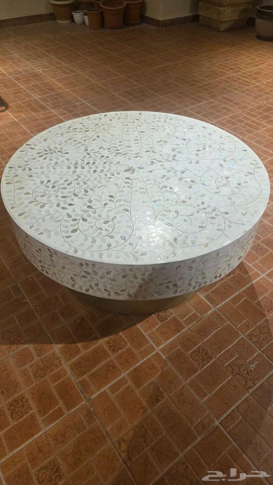 Circular table64552973059971111