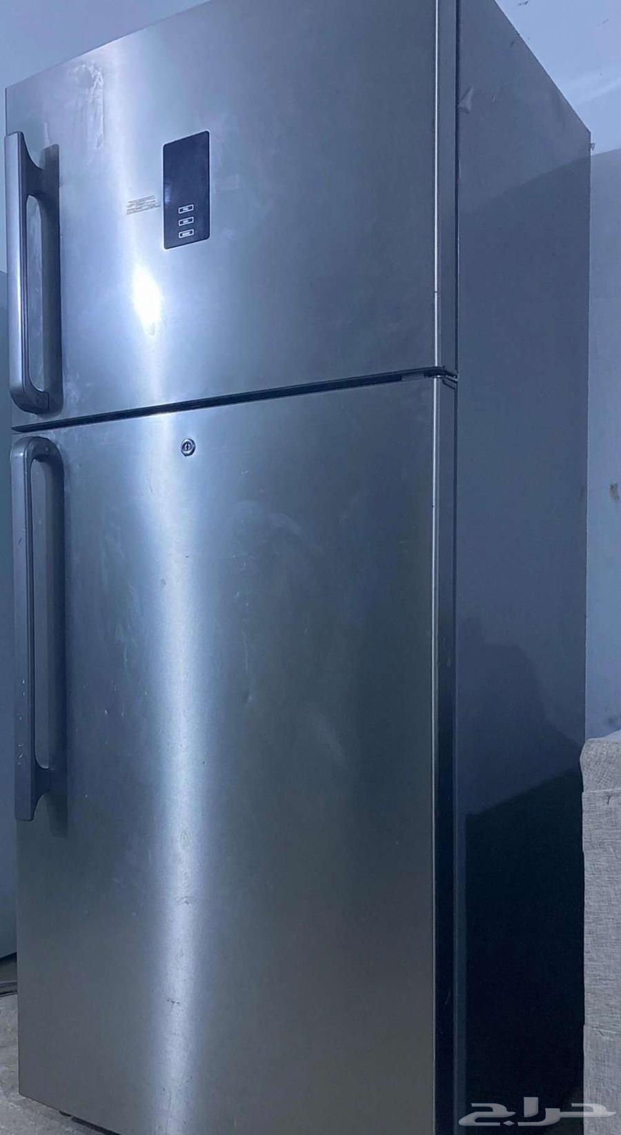 ثلاجة 17 قدم نظيفه شغال شرط الموقع الخرج64552406361090110