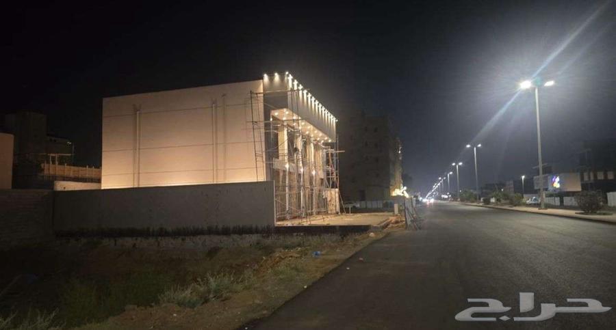 مجمع للإيجار