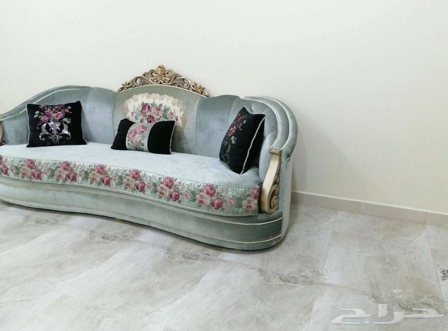 كنب كلاسيك64546623558401110