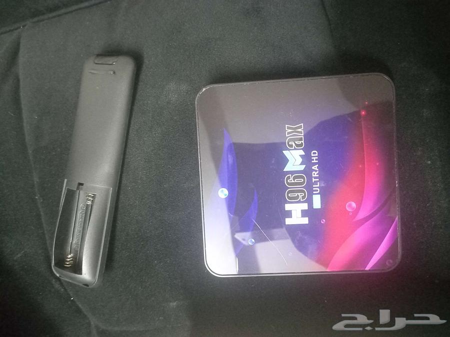 بروجيكتور فاخر شبه جديد مع رسيفر ذكي64546818421507114