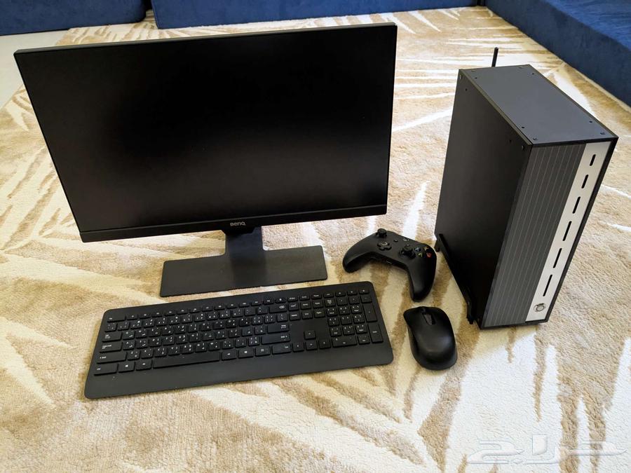 Computer with all accessories64550604952193110