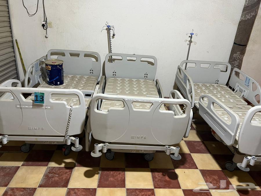 للبيع 3 أس ر ة طبية بحالة ممتازة64550560149633110