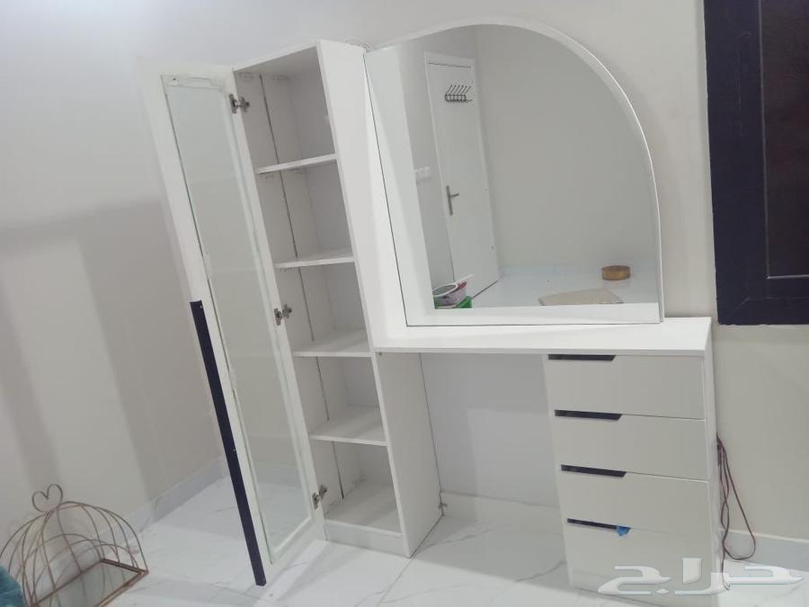 New bedroom, used for only two months64546874351106112