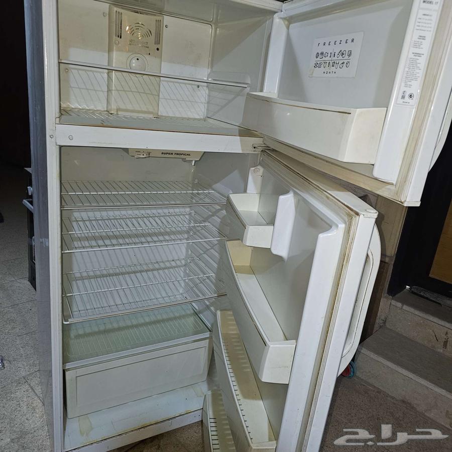 ثلاجه للبيع مستعمله64553949941890111