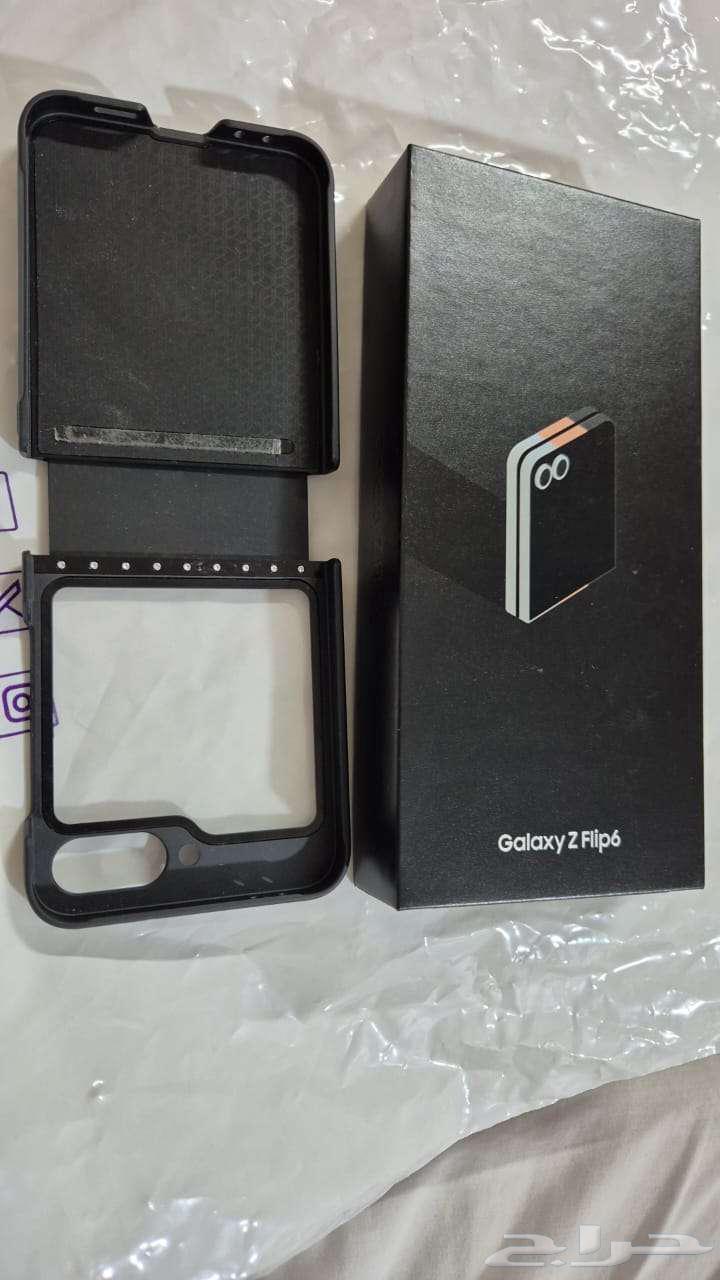 Galaxy Z Flip 6 Luxurious Black64441828011907110