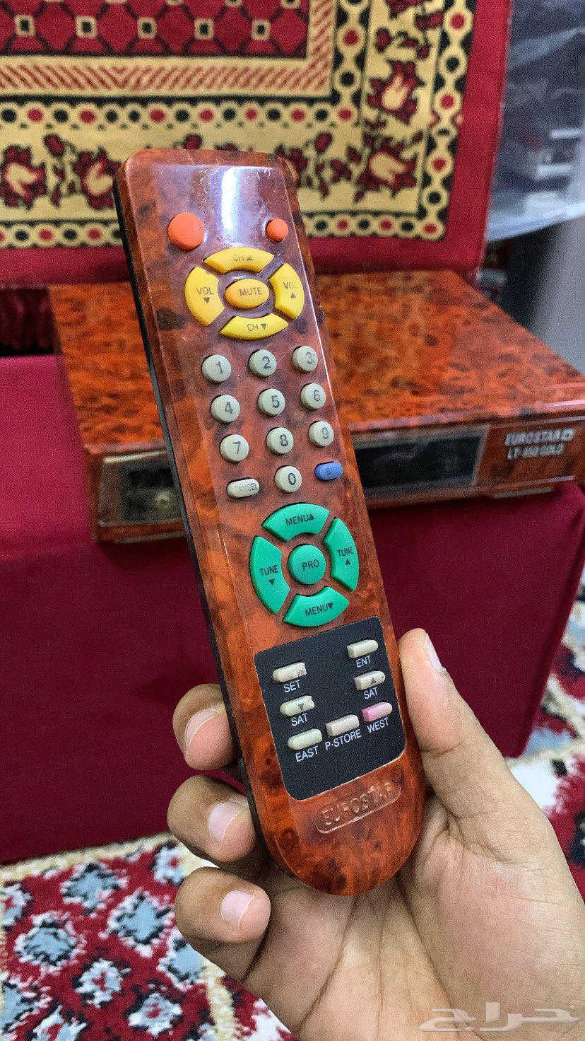 Heritage-style unique-shaped receiver64564074312579111