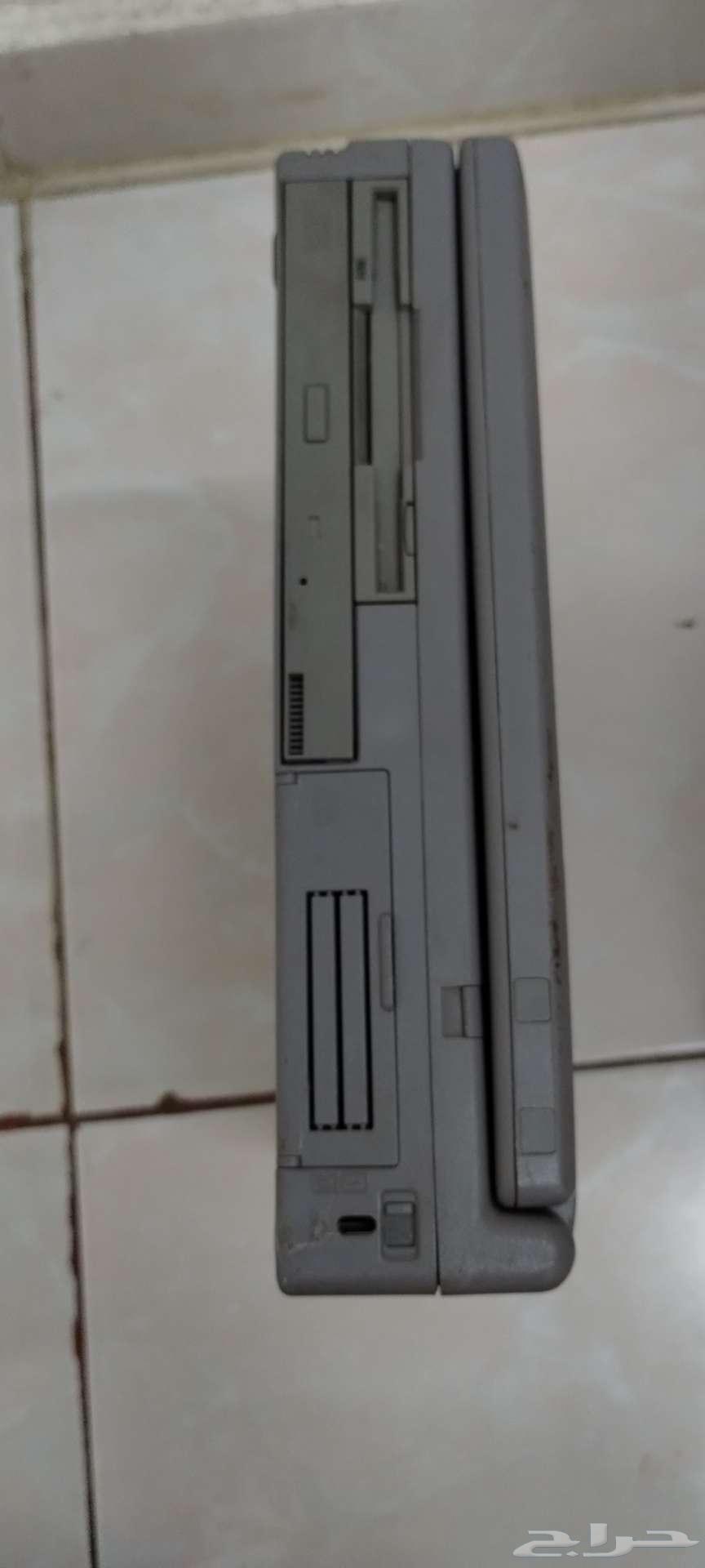 Antique old computer64559855391235113