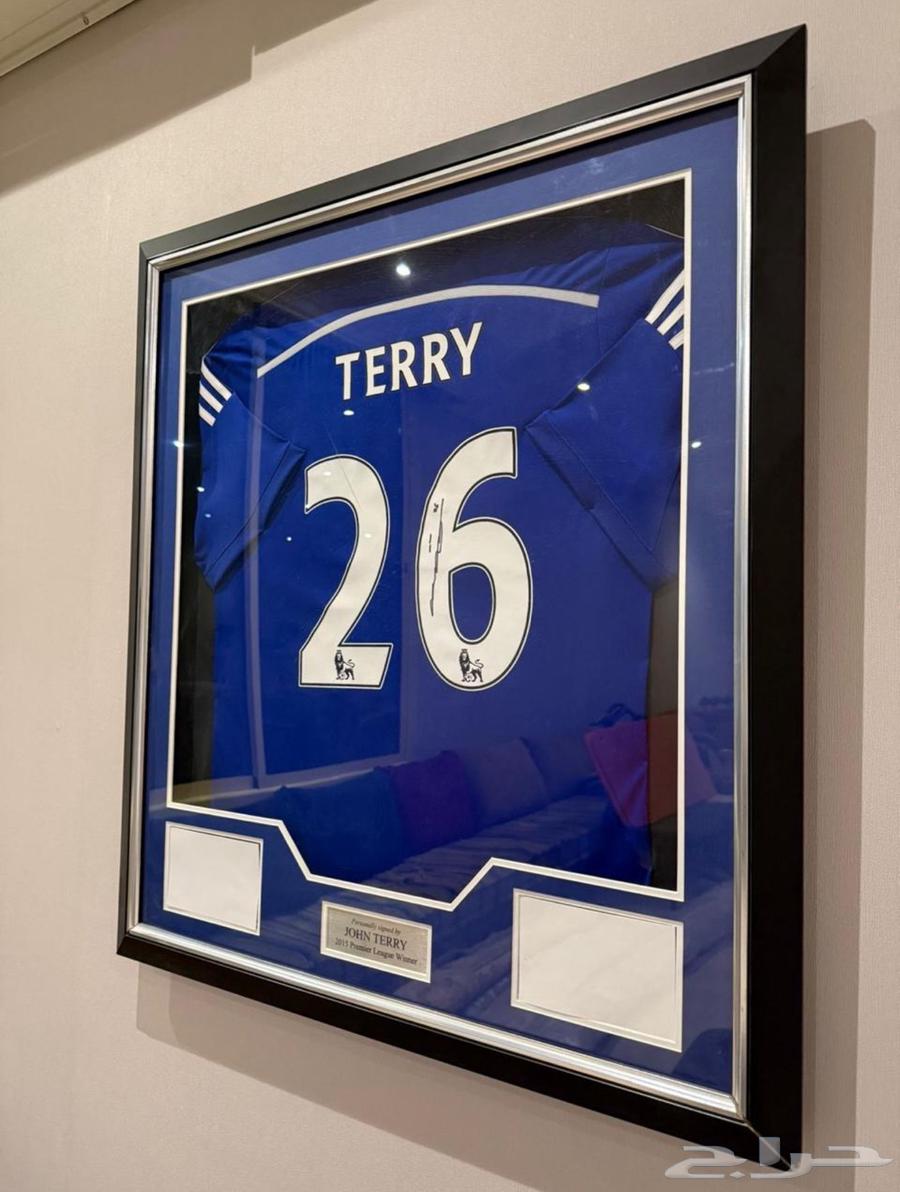 تيشيرت نادي تشيلسي وتيشيرت منتخب إيطاليا64554928334723112