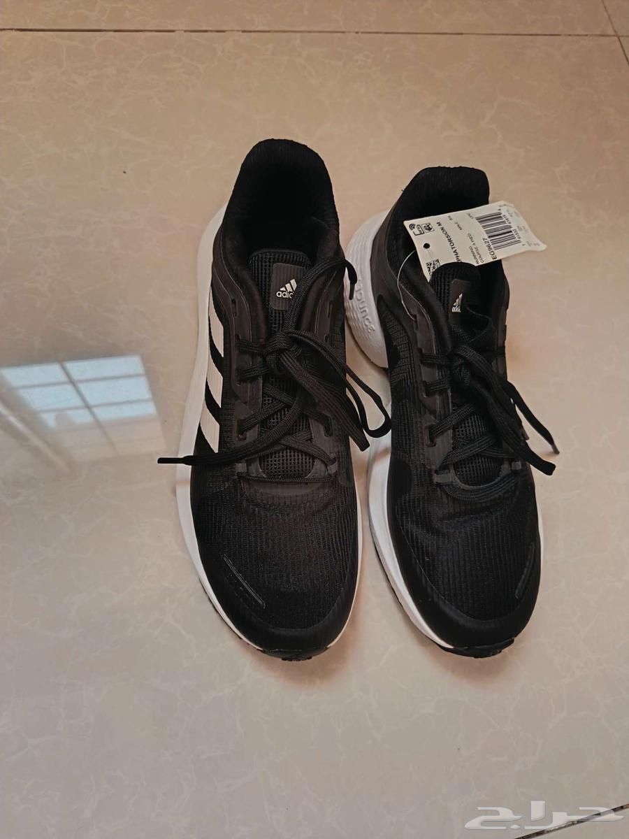 جزمه اديداس اصلي جديد مقاس 42ونص64556720934785110
