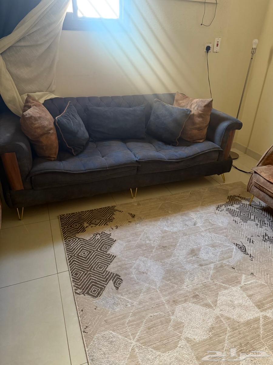 كنب مع الستاره والزوليه للبيع64559953125763110