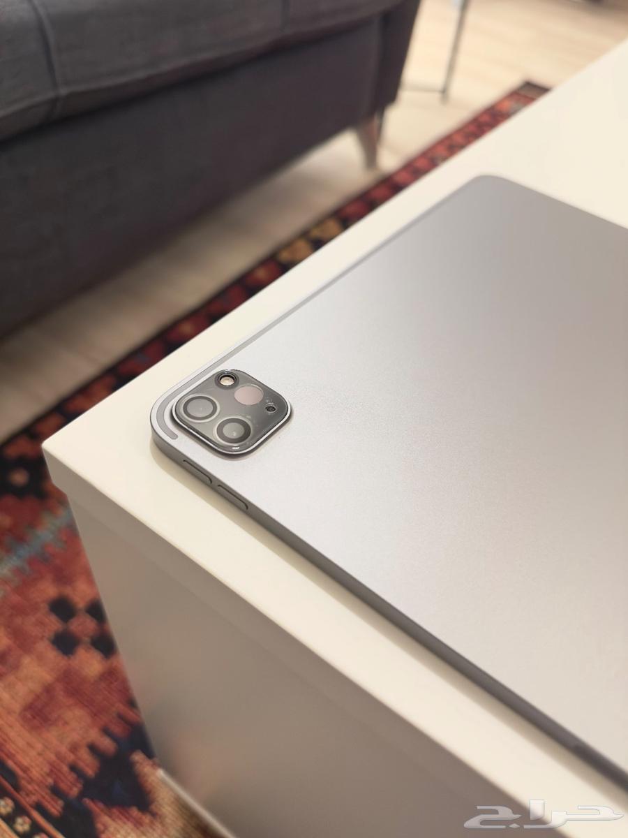 ايباد برو 12.9 بوصة (الجيل السادس ) 256GB64561000753411110