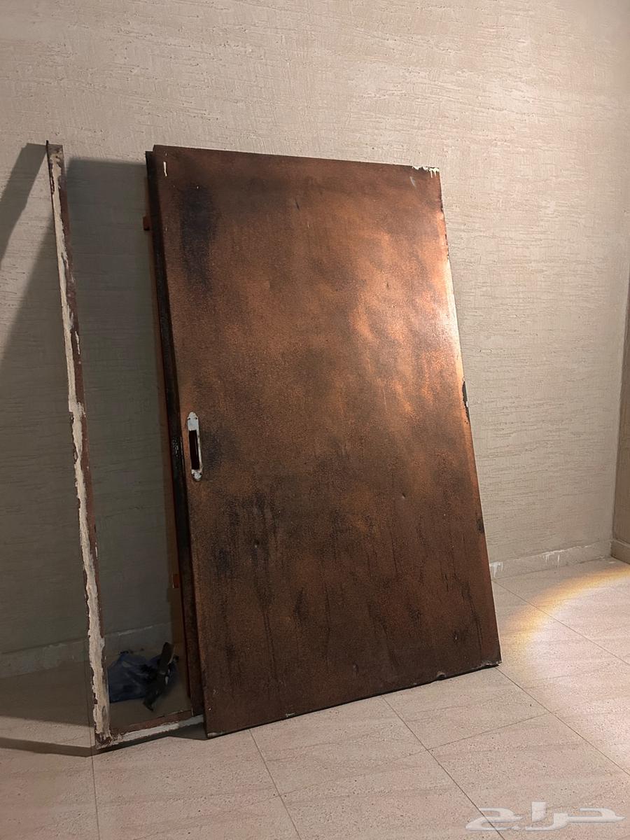 باب حديد64561078083585110