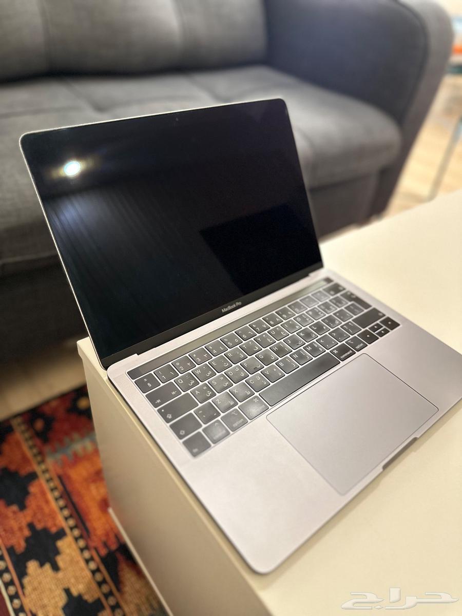ماك بوك برو 2018 - 13 بوصة - 250GB64565772835715110