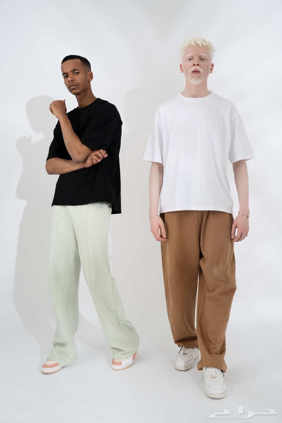 ملابس للبيع بالجملة64557823969281111