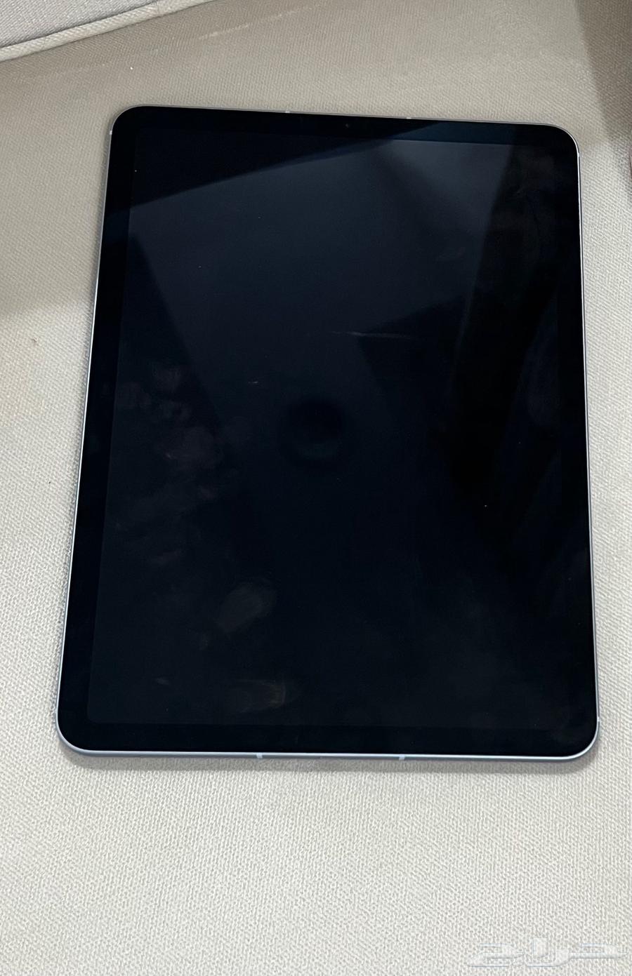 ايباد اير الجيل الرابع ( شبه جديد )64554286653570111