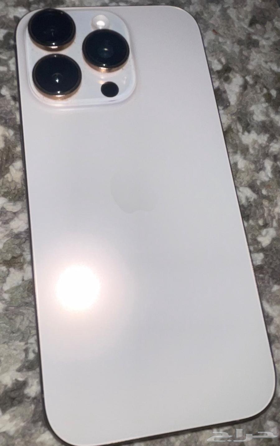 ايفون 16 برو64556749275650112