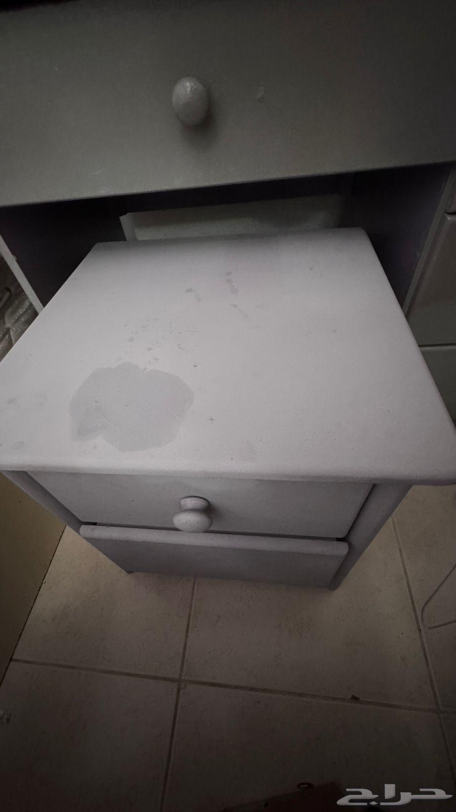 غرفة نوم لشخصين من ثمان قطع لمن يحتاج64558933211393112