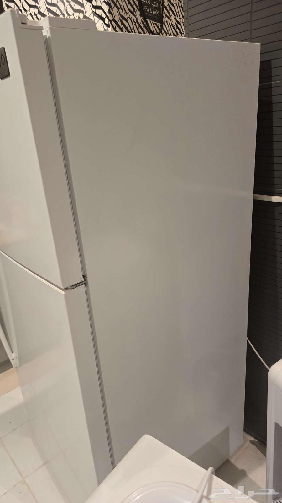 Klas Pro refrigerator with a capacity of 18.264559351740545110