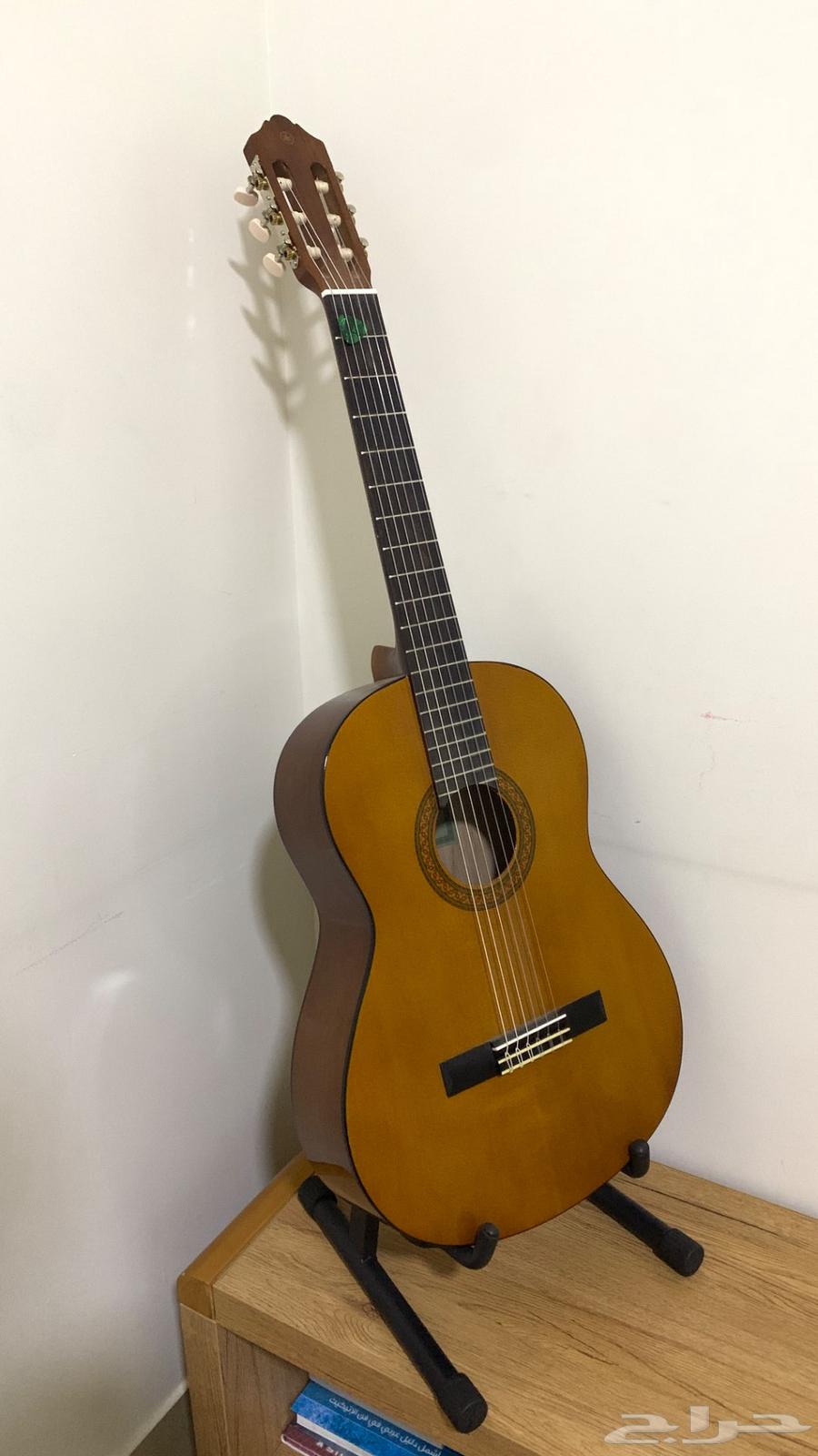 جيتار ياماها C4064559659576833110