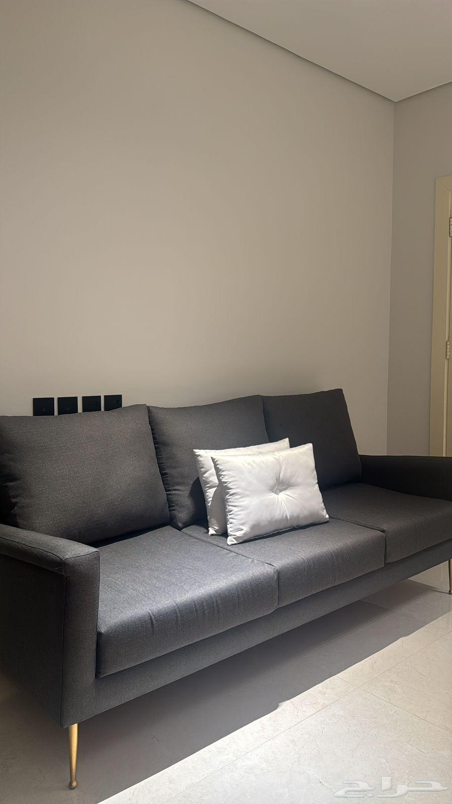 كنب للبيع اخو الجديد64559869614337110