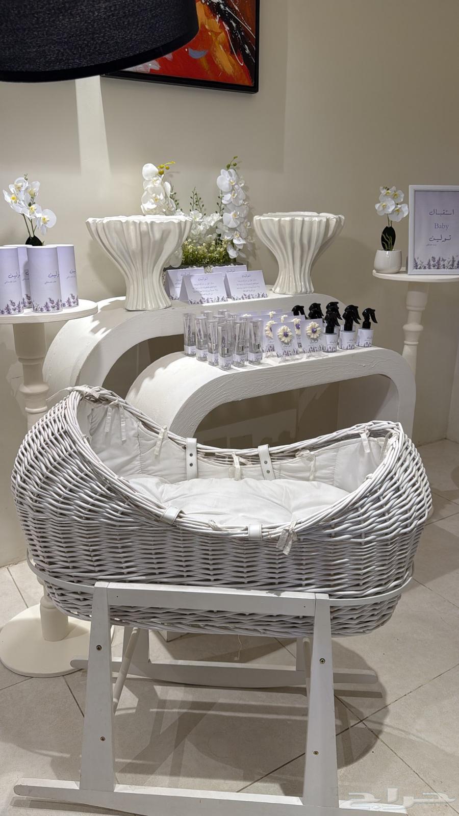 طاولات للايجار64581073099394113