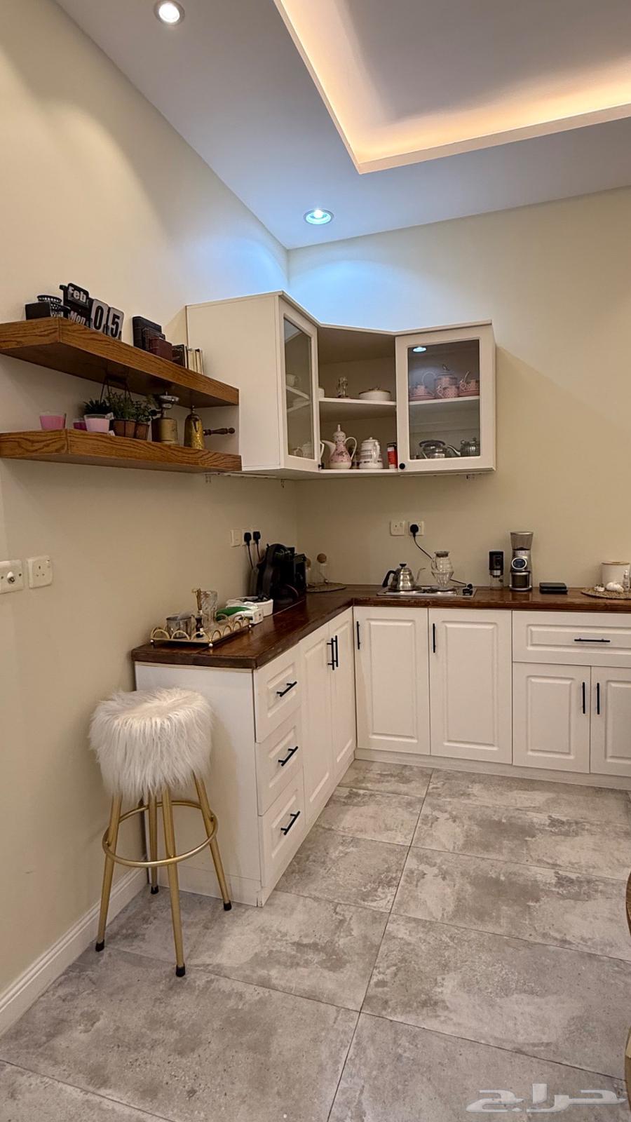 كونر قهوة استعمال سنه واحده64563452674305111