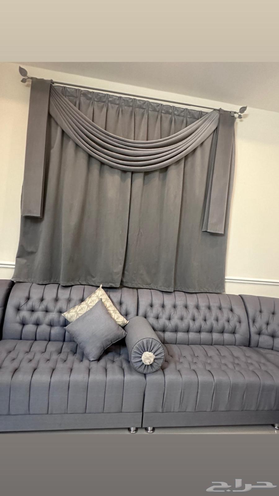 Flawless sofa with a star, never broken on the zoom64554871918338110