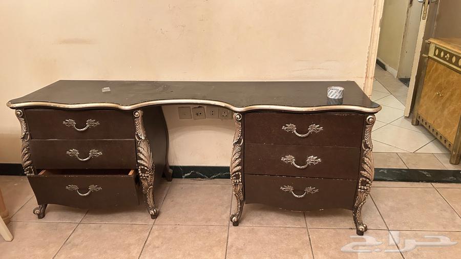 غرفة للبيع64556609704962114