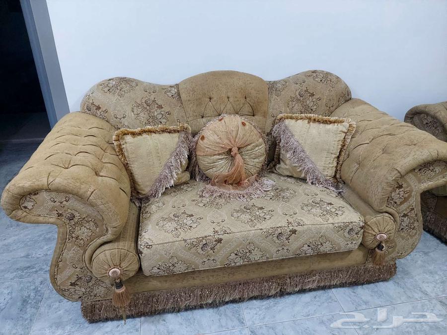 طقم كنب جميل للبيع64557187975939112