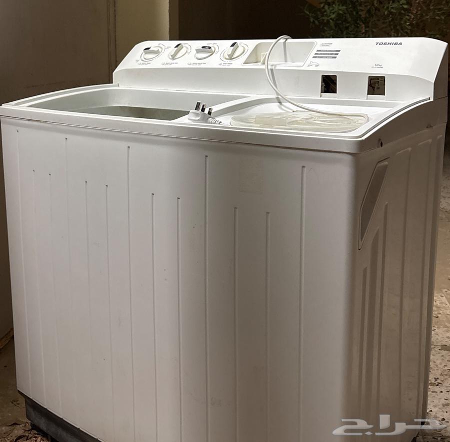 غساله عاديه كل شي فيها شغال بس مفقوده الغطاء 12 كيلو64558850546178113