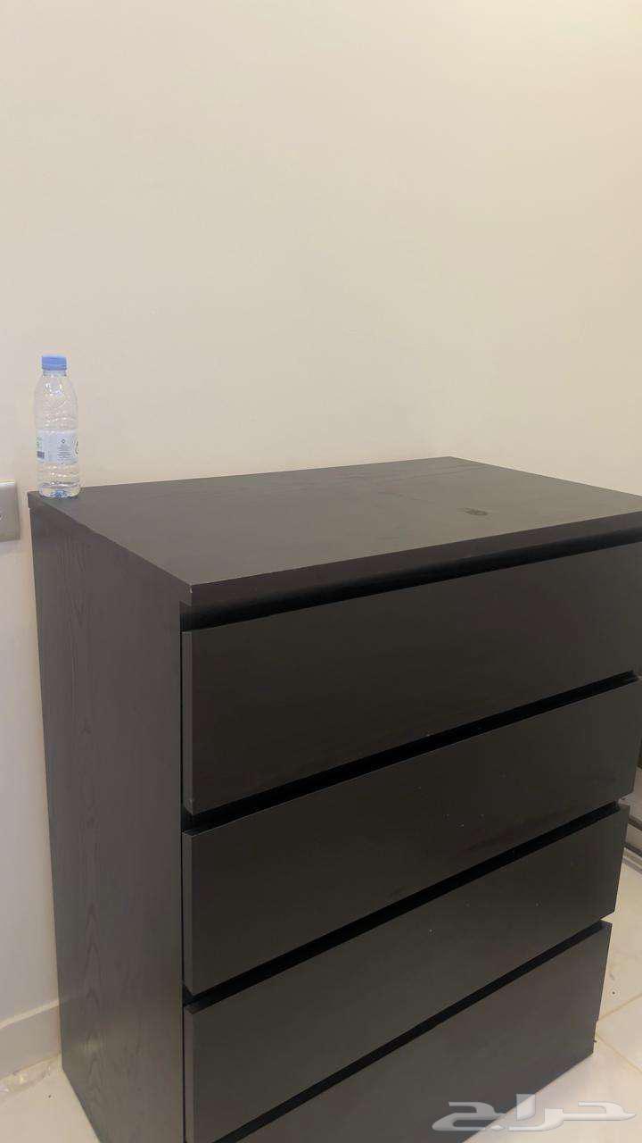 L-shaped cabinet, double bed with mattress, drawer table, and electric oven64564546043009113