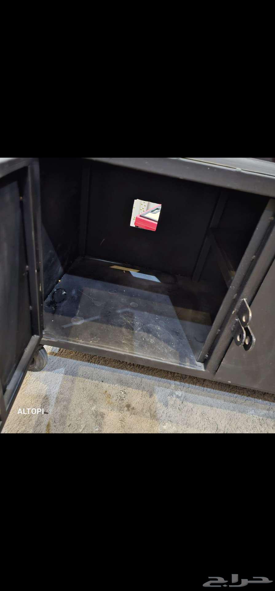 دولاب حديد تفصيل يتحمل اوزان ثقيله64564852560386112