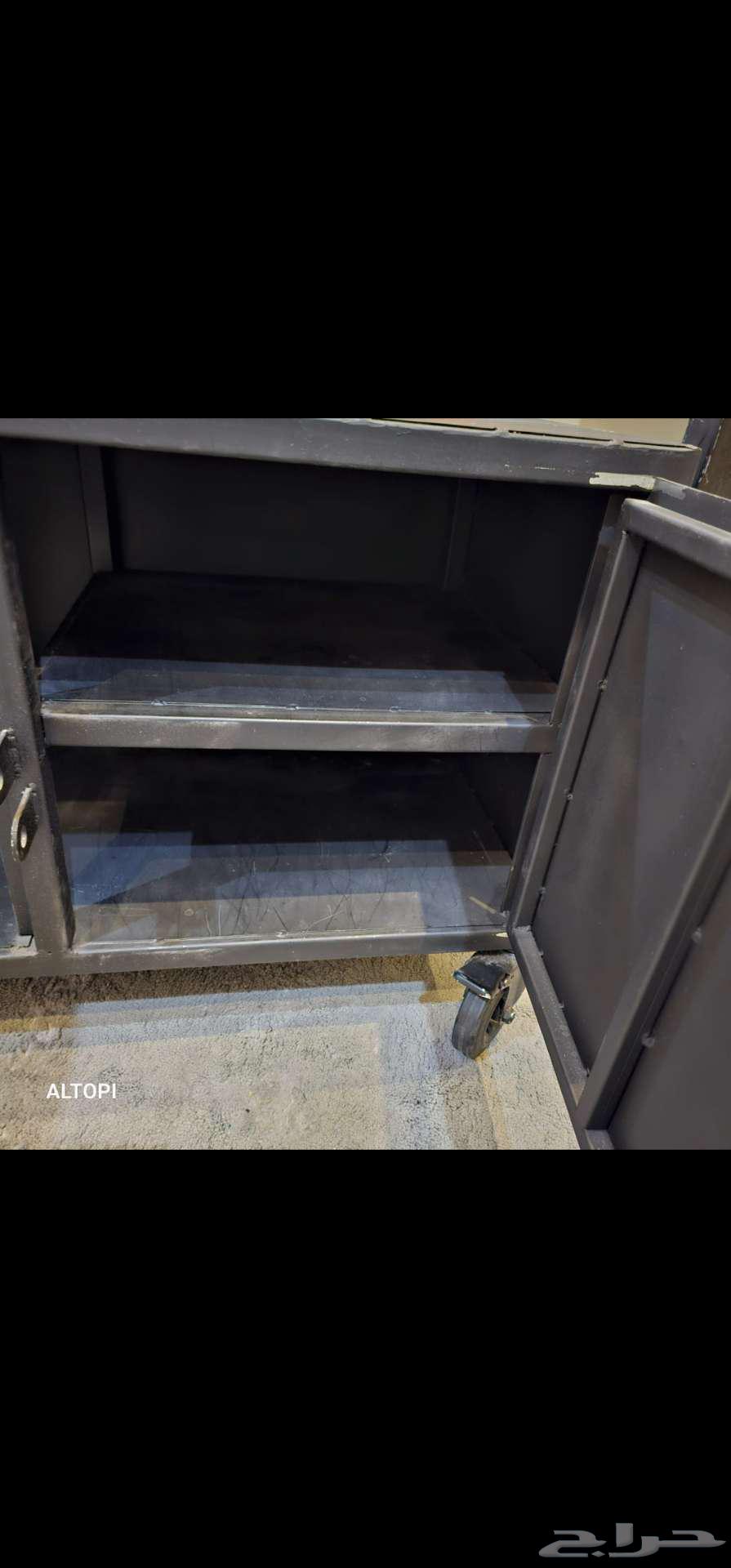 دولاب حديد تفصيل يتحمل اوزان ثقيله64564852560386113