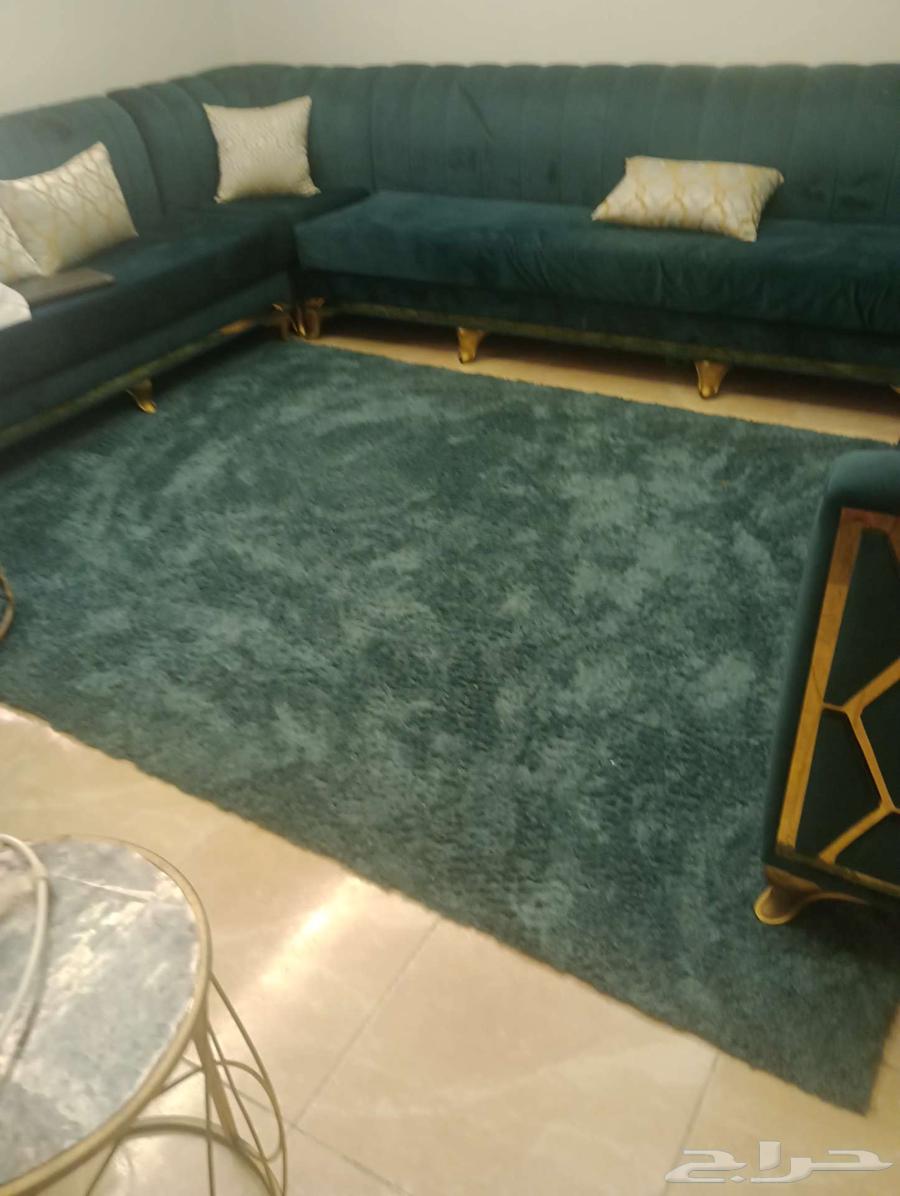 سجادة وسط للبيع64548772525953110