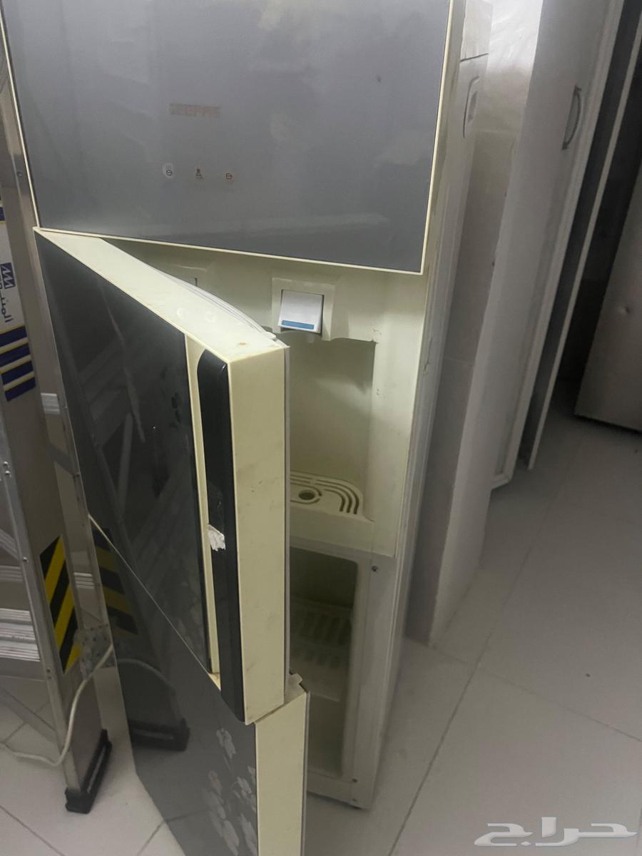 دولاب حمام ابيض يعلق بالجدار  برادة ماء جيباس بدولاب64566714471937111