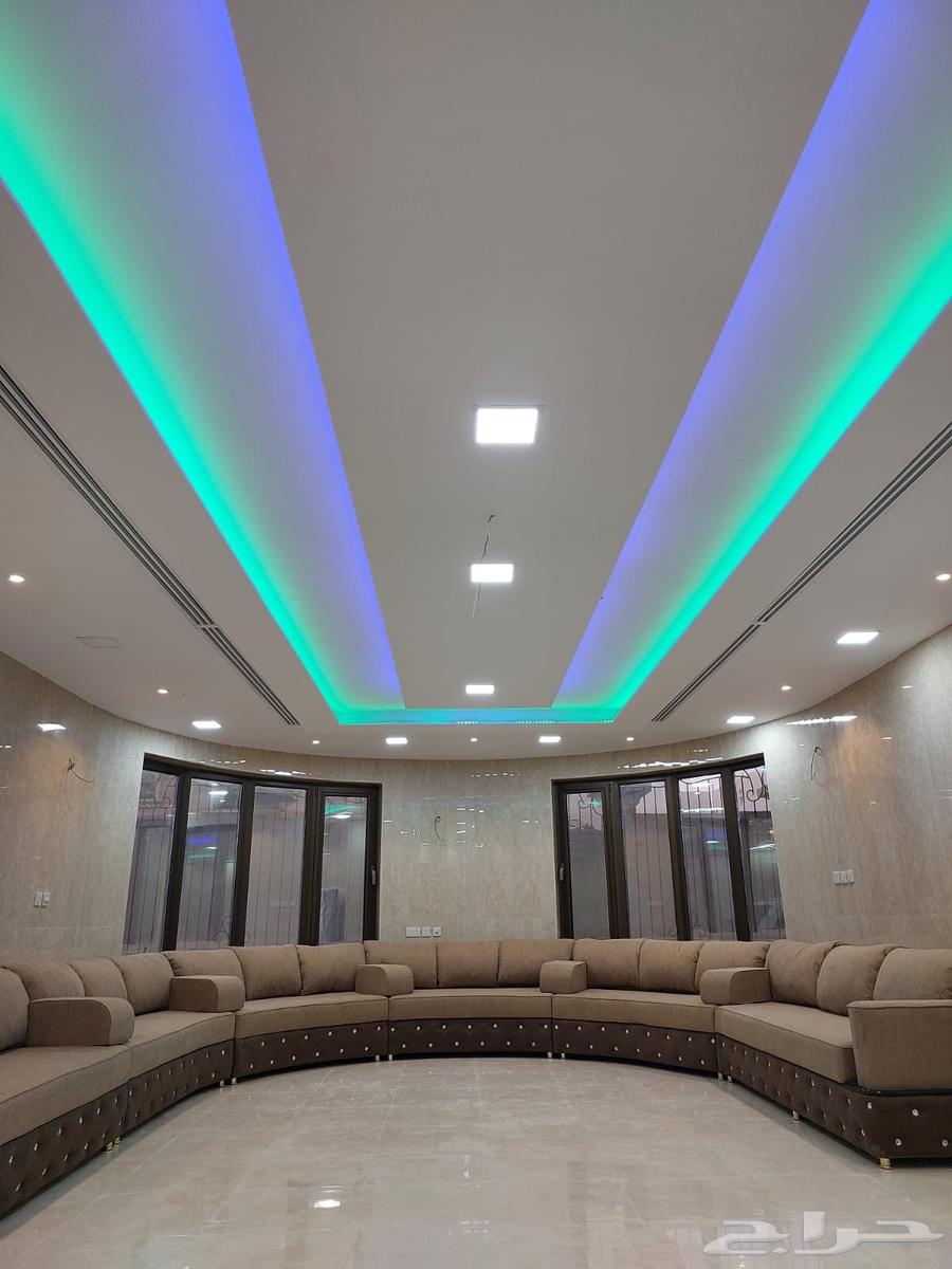 طقم كنب شبه جديد للبيع64567267482242110