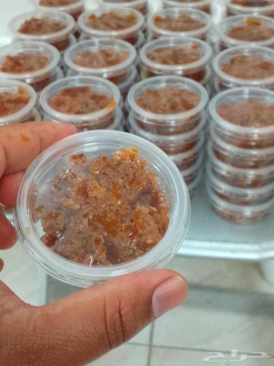 حيسة مدينية بالتمر والهيل و المكسرات64567351172353110