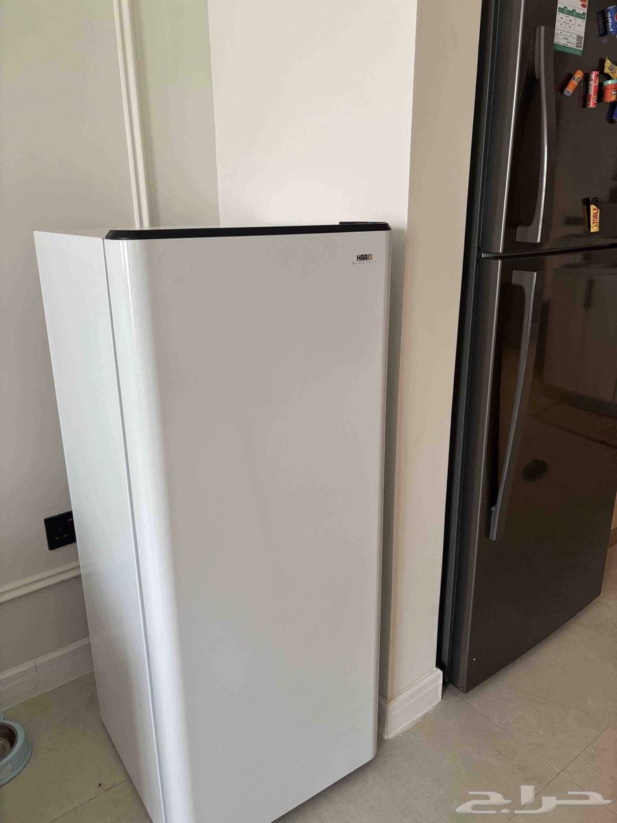 ثلاجة صغيرة للبيع64567531013251110
