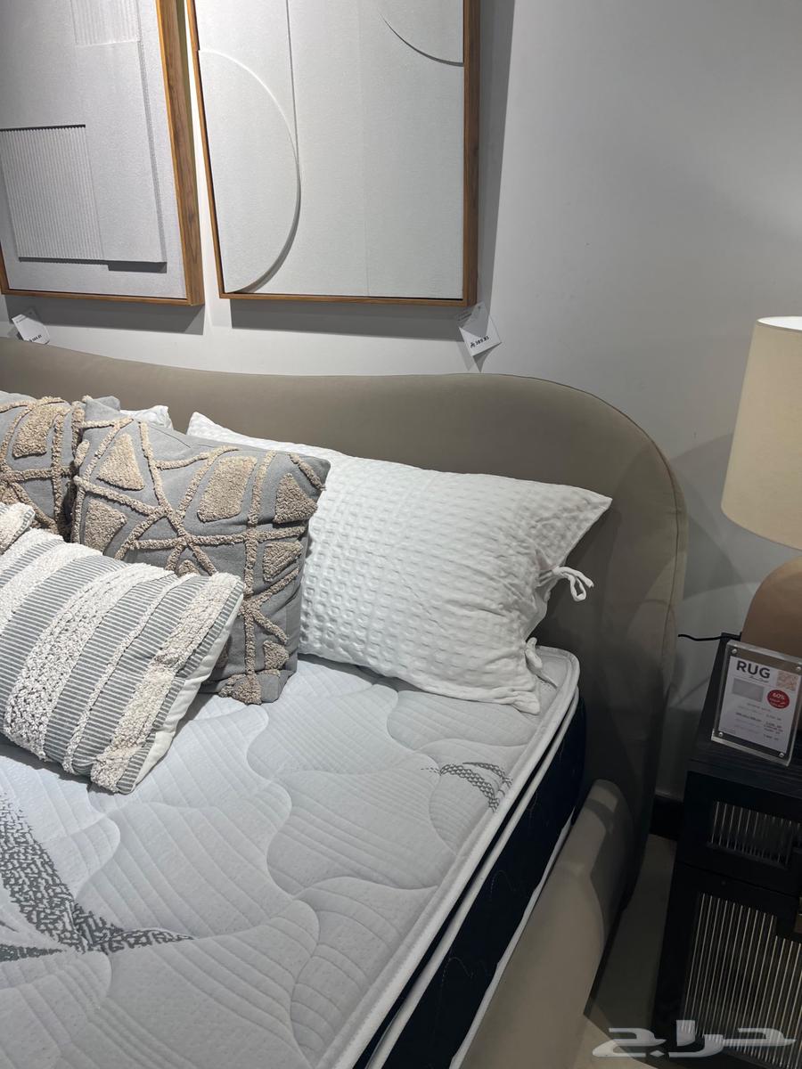 غرفة نوم جديدة من الرقيب64568127247746111