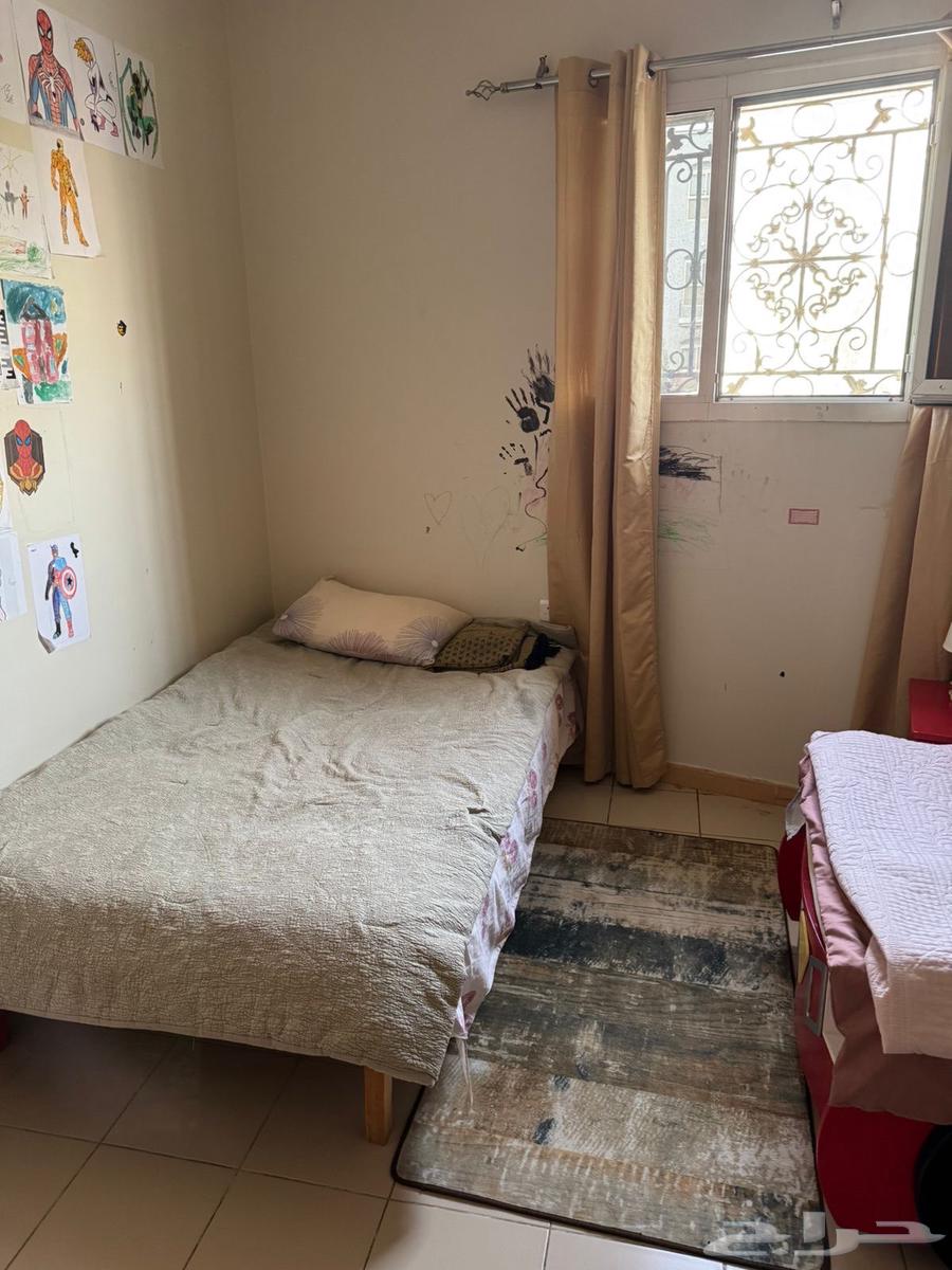 غرفة نوم أطفال بحالة جيدة للتنازل اليوم64568742314754110