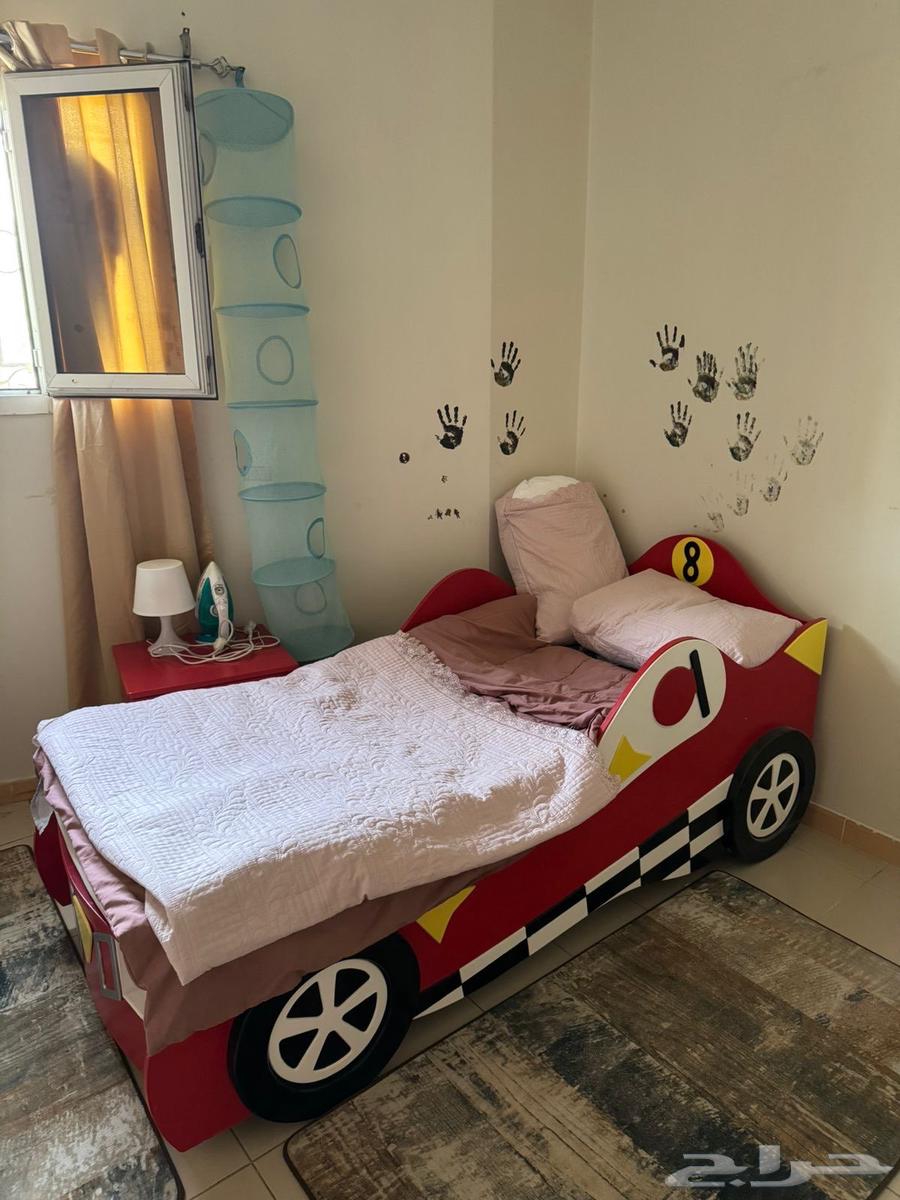 غرفة نوم أطفال بحالة جيدة للتنازل اليوم64568742314754111