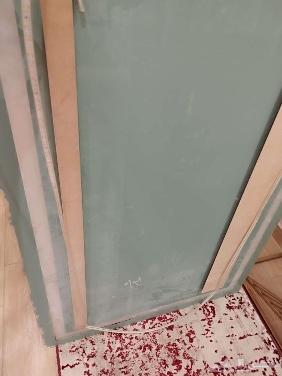 مراه مغسلة كبيرة باضاءه خلفيه64587627683843110