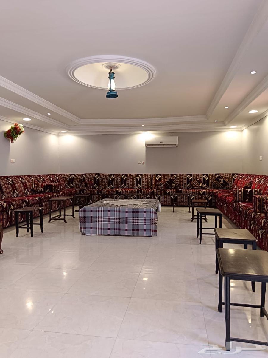 كنب مجالس للبيع64571519685634112