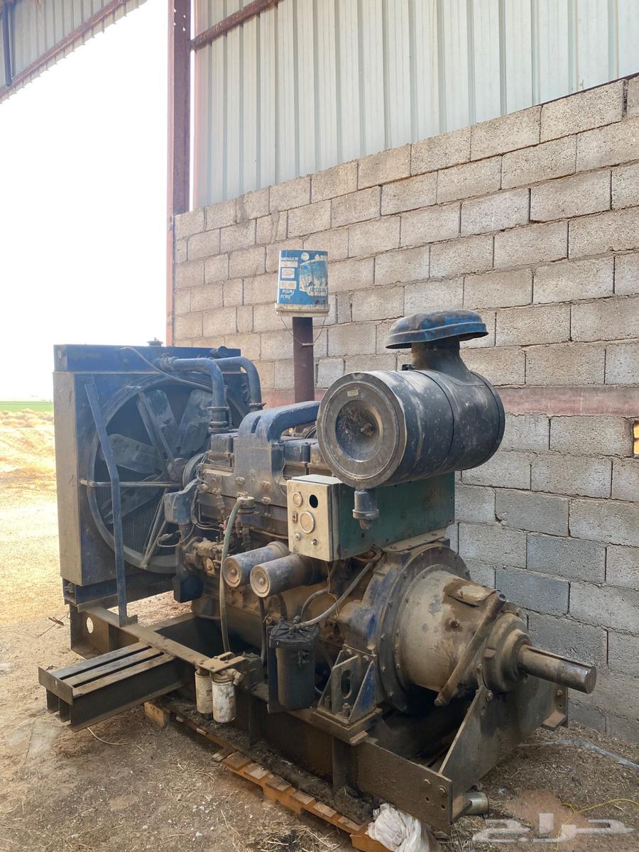 للبيع مكينة كومنز 470 حصان64564171093121110