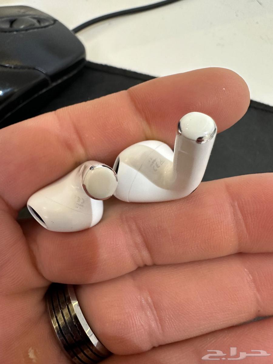 سماعات ابل ايربودز الجيل الثالث64564796338179110