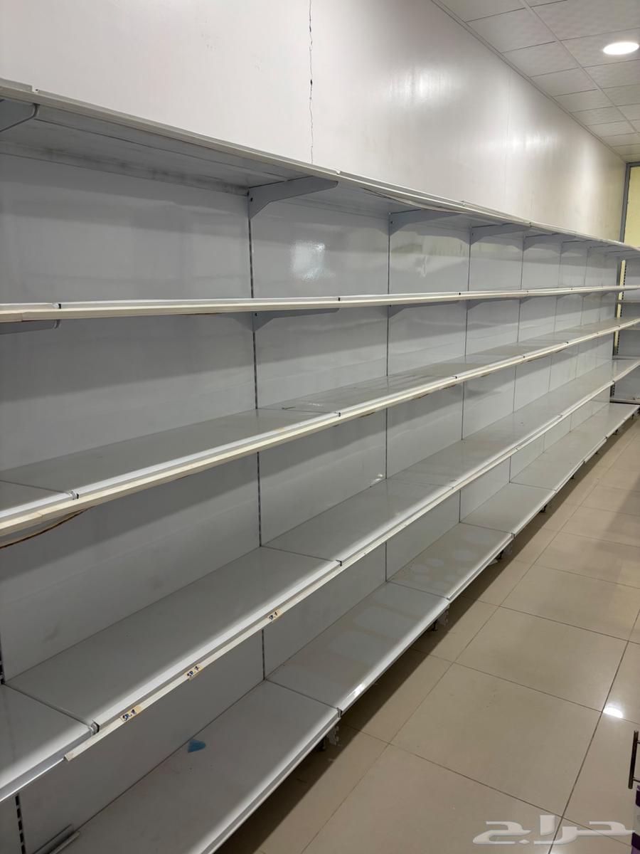 رفوف بقاله مع شبوك64565995183875111