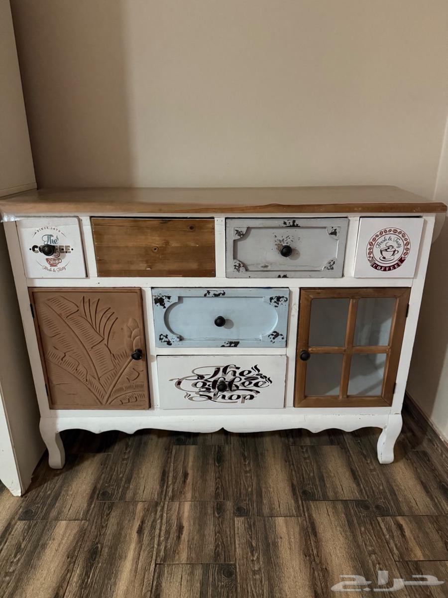 للبيع كورنر قهوة64566285937923110