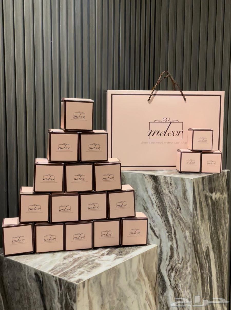 Ready-made elegant and unique logo and color packaging for sweets and giveaways for sale64571547448449110