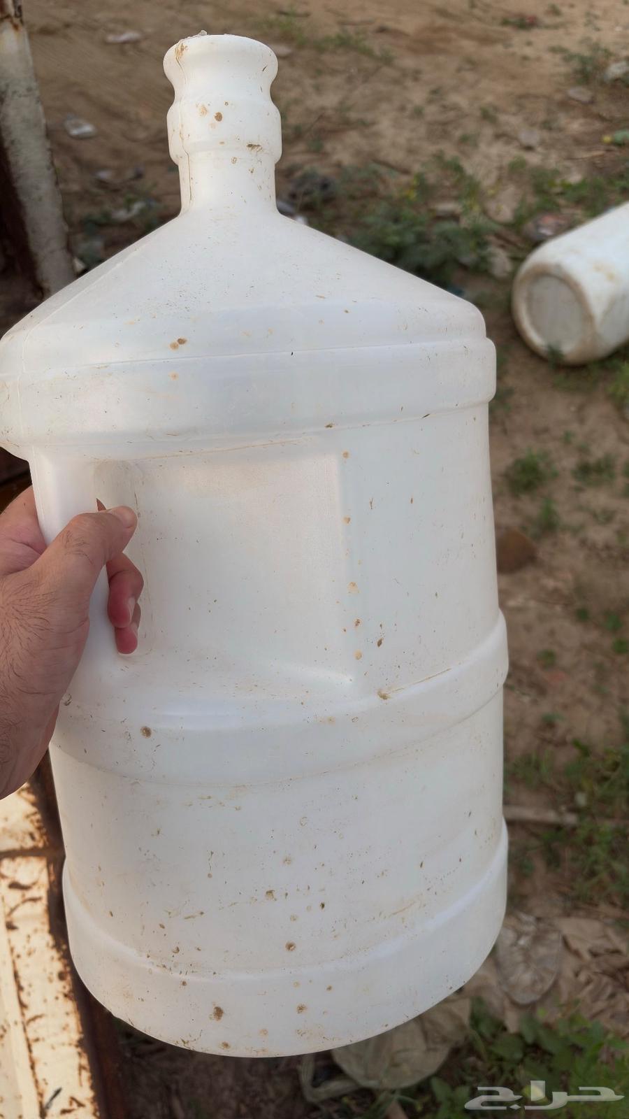 ماكينة تصنيع دبه الماء بيضاء64569138273025110